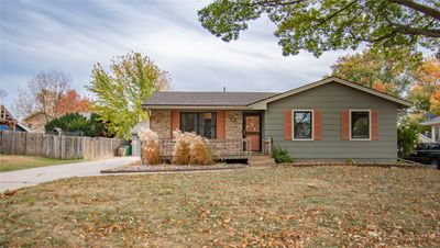 4929 Orchard Drive, Home with 3 bedrooms, 2 bathrooms and null parking in Pleasant Hill IA | Image 2