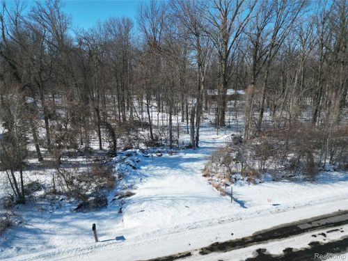 197 N Cotter Rd, Essexville, MI, 48732-9760 | Card Image