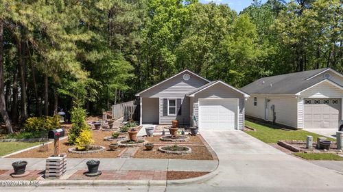 3414 Elizabeth Ave, New Bern, NC, 28562-4814 | Card Image