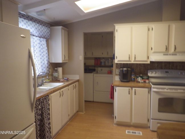 4870 Teal Ln, House other with 3 bedrooms, 2 bathrooms and 7 parking in Winnemucca NV | Image 16