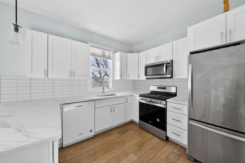 3 Walley St, Boston, MA, 02128-1000 | Card Image