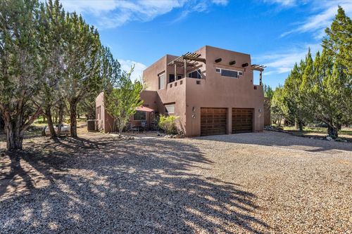 693 N Pinion Hills Dr, Dammeron Valley, UT, 84783-5180 | Card Image