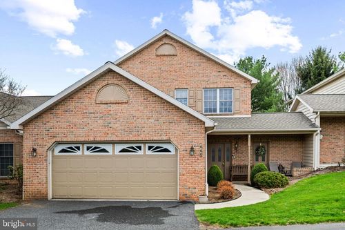 660 Heiden Dr, HUMMELSTOWN, PA, 17036-8553 | Card Image