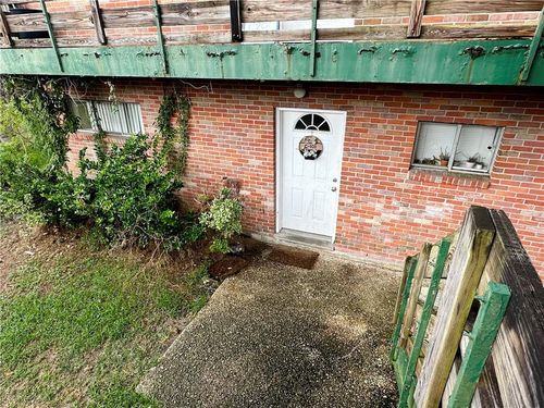 c-101-3838 Pontchartrain Drive, Slidell, LA, 70458 | Card Image