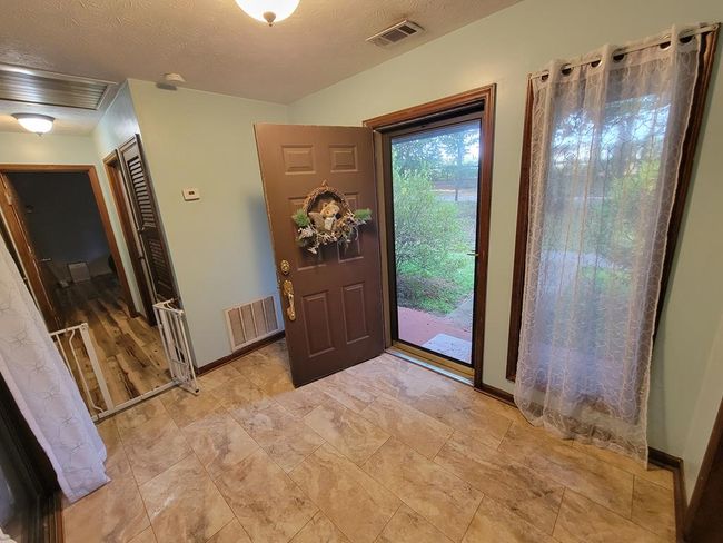 Foyer | Image 22