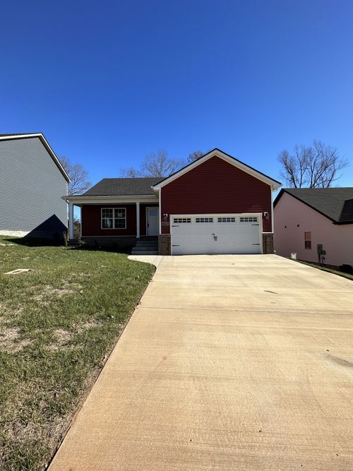 1256 Cardinal Creek Dr, Clarksville, TN, 37040-2772 | Card Image
