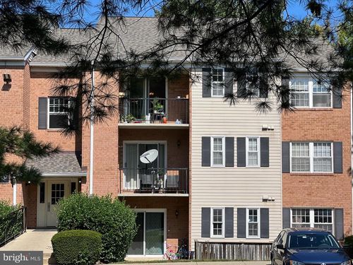 304-18336 Streamside Dr, GAITHERSBURG, MD, 20879-5236 | Card Image