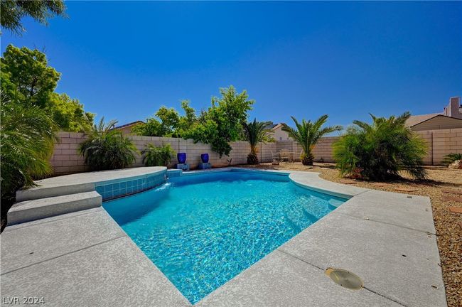 8112 Jasmine Hollow Ct, House other with 3 bedrooms, 3 bathrooms and null parking in Las Vegas NV | Image 46
