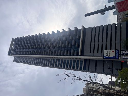 unit-2415-235 W Van Buren St, Chicago, IL, 60607-3931 | Card Image