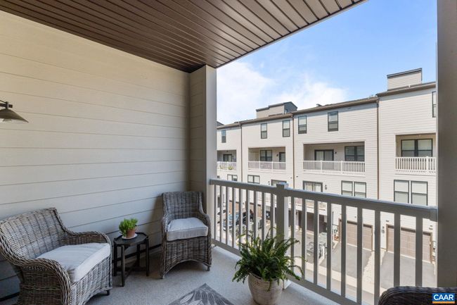 B - 802 Wesley Ln, Condo with 3 bedrooms, 3 bathrooms and null parking in CHARLOTTESVILLE VA | Image 18