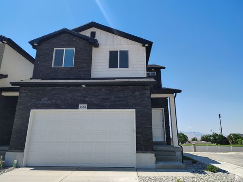 2065 N Loxley Dr, Tooele, UT, 84074-8343 | Card Image