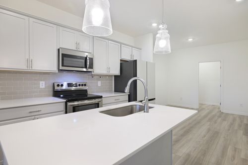 779 Coburg Pvt St, Gallatin, TN, 37066-2896 | Card Image