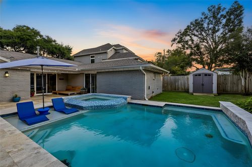 8422 Academy St, Houston, TX, 77025-2902 | Card Image