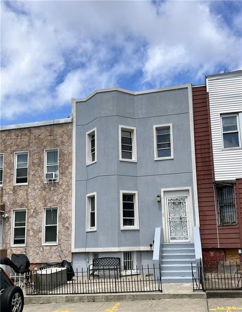 75 De Sales Pl, Brooklyn, NY, 11207-1707 | Card Image