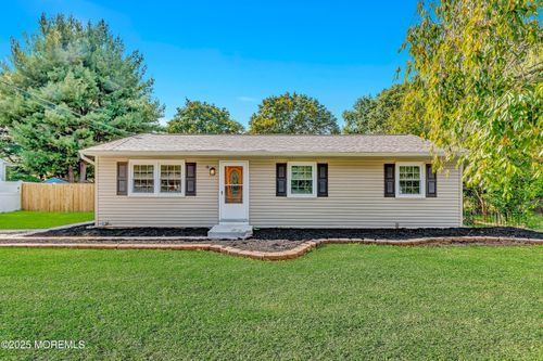 13 Muskogean Trl, Browns Mills, NJ, 08015-6625 | Card Image