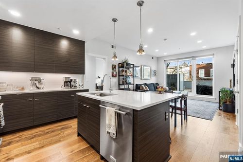 502 Palisade, Jersey City, NJ, 07307 | Card Image