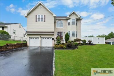 9 Grand Avenue, House other with 4 bedrooms, 2 bathrooms and null parking in Iselin NJ | Image 3