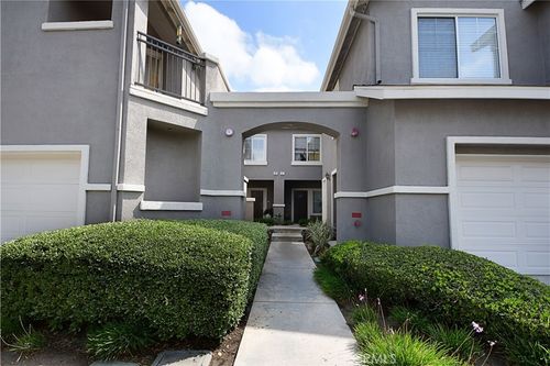 c-3509 E Berkshire Ct, Orange, CA, 92869-7532 | Card Image