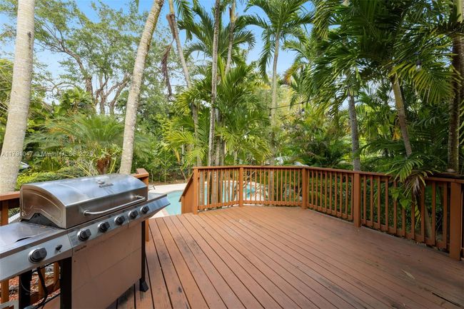 7920 Sw 132 Nd St, House other with 3 bedrooms, 2 bathrooms and null parking in Pinecrest FL | Image 15