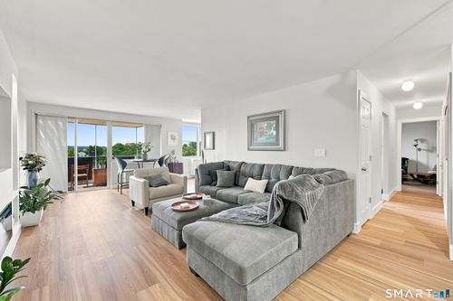 7d-50 Glenbrook Rd, Stamford, CT, 06902-2950 | Card Image