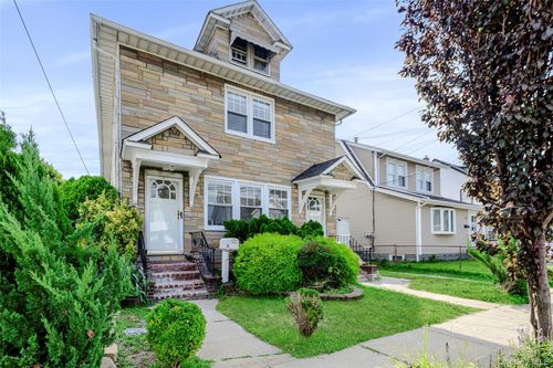 unit-1-18 Watkins Street, Hempstead, NY, 11563 | Card Image
