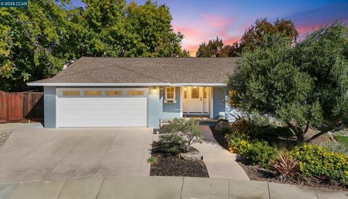 6033 Ashley Ct, Pleasanton, CA, 94588-3915 | Card Image
