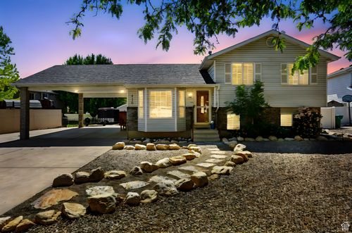 416 N 450 W, Clearfield, UT, 84015-3961 | Card Image