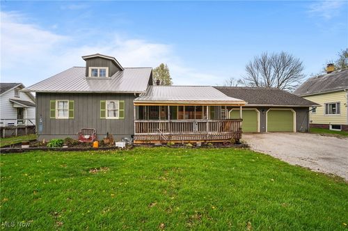 215 E Virginia Ave, Sebring, OH, 44672-1444 | Card Image