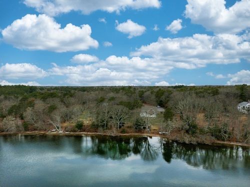 1216 Santuit Newtown Rd, Cotuit, MA, 02635-2319 | Card Image