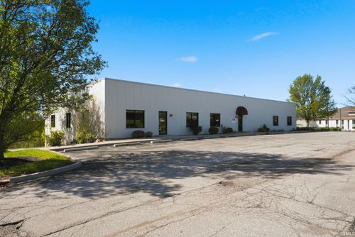 7619 W Jefferson Boulevard, Fort Wayne, IN, 46804 | Card Image