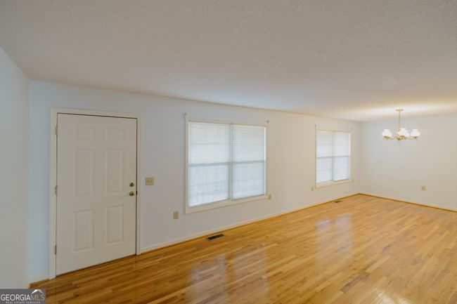 266 Short Ave, House other with 3 bedrooms, 3 bathrooms and null parking in Cornelia GA | Image 8