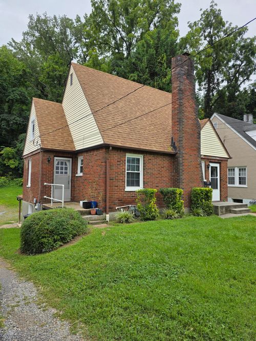 1430 Main St Sw, Roanoke, VA, 24015-1820 | Card Image