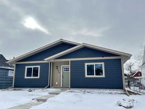 810 7th Ave N, Great Falls, MT, 59401-1024 | Card Image