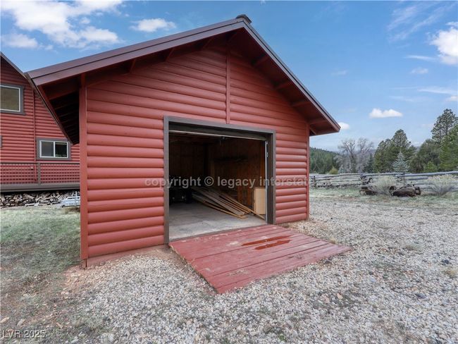 View of garage | Image 40