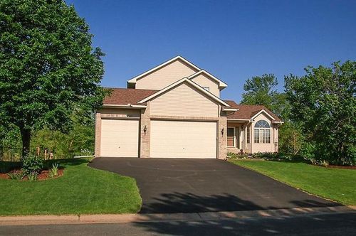 2607 226th Ln Nw, Bethel, MN, 55005-9560 | Card Image