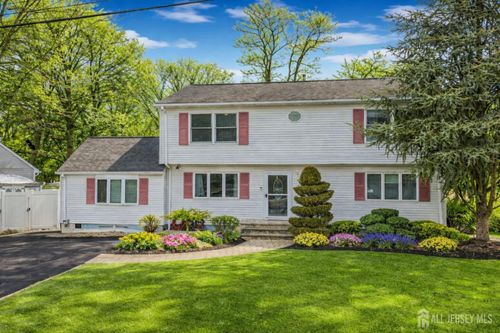 38 Longfellow Dr, Colonia, NJ, 07067-3031 | Card Image