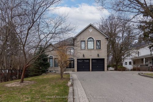360 Conservation Dr, Brampton, ON, L6Z0B9 | Card Image