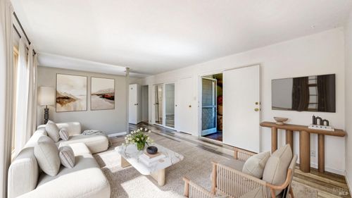 295 Scenic Rd, Fairfax, CA, 94930-1525 | Card Image