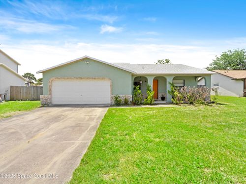 192 Cinnamon Bay Ln, Melbourne, FL, 32901-8509 | Card Image