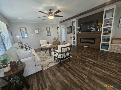 141 Beckham Dr, Dale, TX, 78616-2260 | Card Image