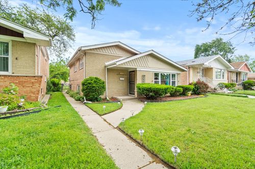 14427 Kenwood Ave, Dolton, IL, 60419-1917 | Card Image
