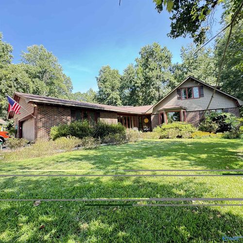 1027 1st Ave W, Centre, AL, 35960-1705 | Card Image