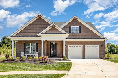 19031 Brandon James Dr, Cornelius, NC, 28031-0530 | Card Image