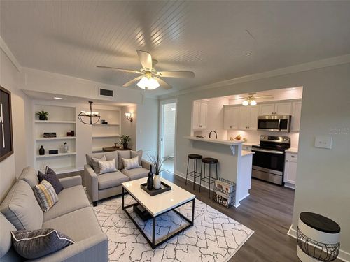 lower-807 1/2 S Fremont Avenue, TAMPA, FL, 33606 | Card Image