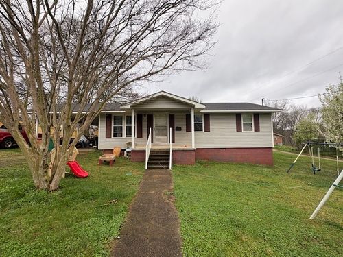 1011 Massengill St, Winchester, TN, 37398-1861 | Card Image