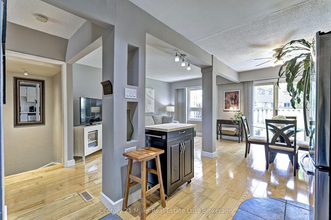 109 - 2315 Bromsgrove Rd, Condo with 4 bedrooms, 2 bathrooms and 1 parking in Mississauga ON | Image 13