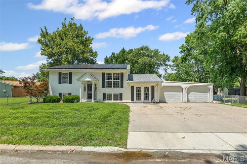 502 Mobile St, Brighton, IL, 62012-1080 | Card Image
