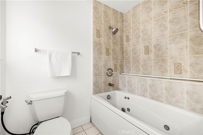 19 Alameda, House other with 5 bedrooms, 3 bathrooms and 2 parking in Irvine CA | Image 25