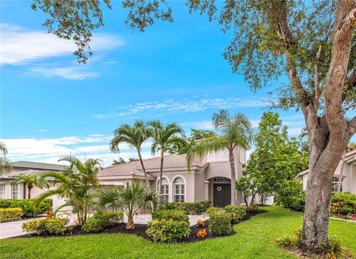 8260 Laurel Lakes Blvd, NAPLES, FL, 34119-9790 | Card Image