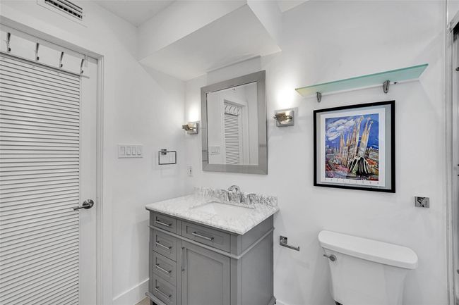 APT-401D - 2860 Ne 14 Th Street Cswy, Condo with 2 bedrooms, 2 bathrooms and null parking in Pompano Beach FL | Image 32